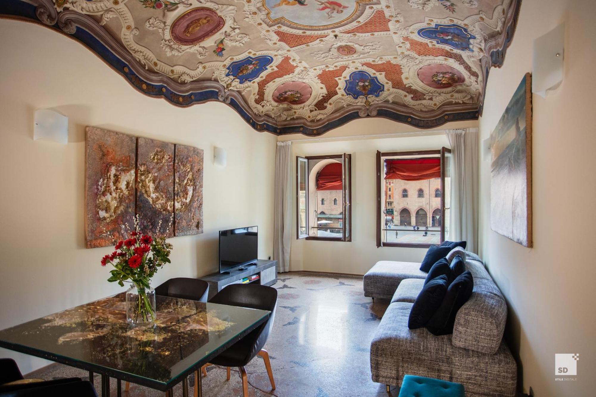 Urbanicooh Paracelso - Piazza Maggiore View بولونيا المظهر الخارجي الصورة
